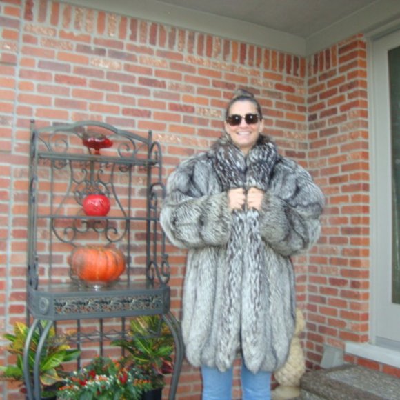 Dior Jackets & Blazers - you deserve it! Rare White Tipped Silver Fox Fur Coat Jacket-sz 12